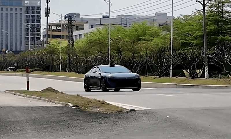  阿维塔创新太行智控2.0；大马力时代的安全新标杆。 汽车科技