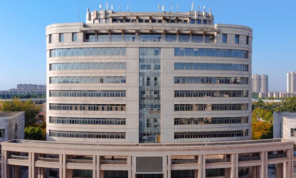 国家顶层设计引领，地方精准发力；具身智能产业迎来政策红利集中期。