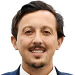  马赛俱乐部主席隆戈里亚正式离任；俱乐部开启新篇章。 体育新闻