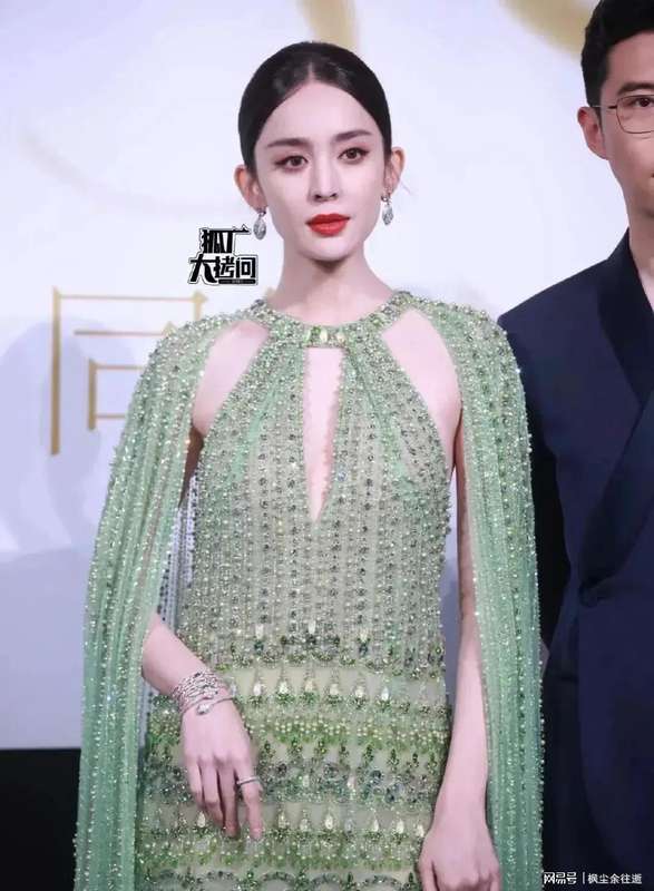 千次曝光背后的博弈:流量时代的红毯审美实验 IT技术