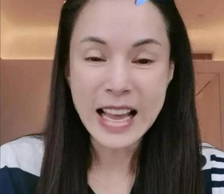 2024直播乱象警示:明星带货的信任崩塌与避坑指南 新闻