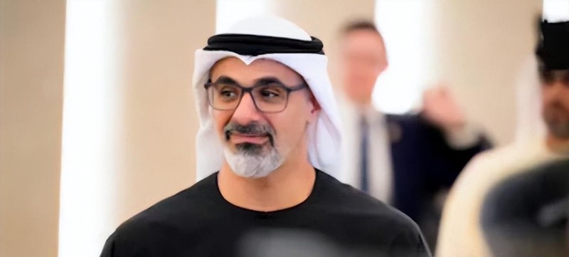  当能源命脉被掐住：阿联酋的紧急抉择与中国的中立智慧 新闻