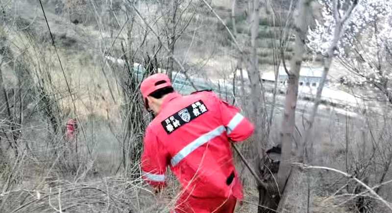  山地搜救技术深度复盘：58岁男子失踪358天事件的系统技术分析 新闻